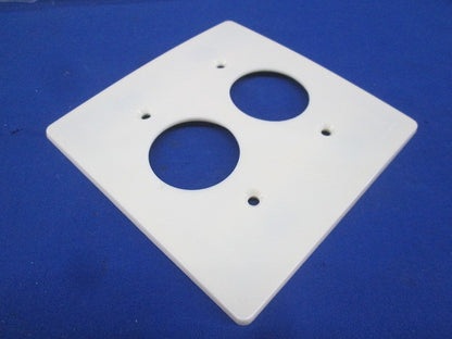 コンセントプレート(4枚入)(クリーム)National 型番不明