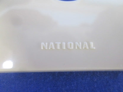 ハイ角連用器具用コンセントプレート(3枚入)(クリーム)National 型番不明