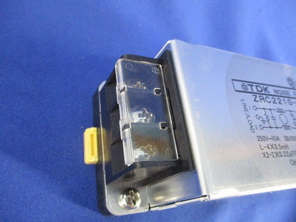 電源ライン用EMCフィルタ ZRC2210-11S