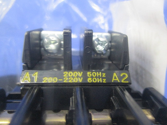 標準形電磁開閉器 0.95-1.45A 1a SW-03200V0.2kW