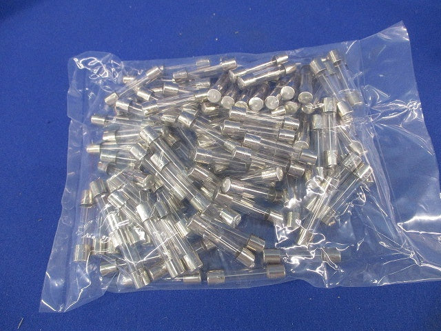 菅形ヒューズ 250V20A(100個入) FGB0