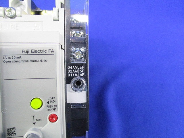 サーキットブレーカ3P15A EW50EAG