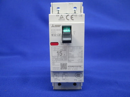 ノーヒューズブレーカー3Ｐ15Ａ(傷・汚れ有) NF32-CVF