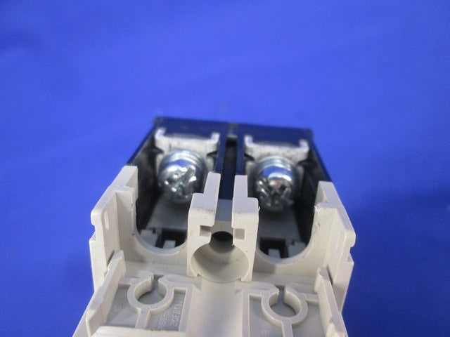 ノーヒューズブレーカー3Ｐ15Ａ(傷・汚れ有) NF32-CVF