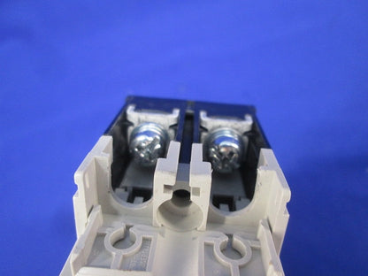 ノーヒューズブレーカー3Ｐ15Ａ(傷・汚れ有) NF32-CVF