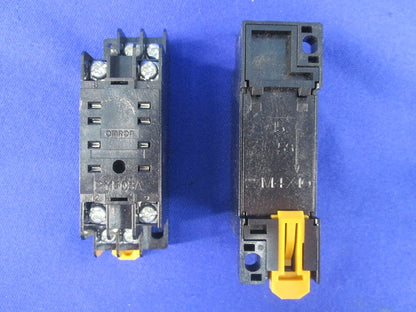 共用ソケット(3個入) PYF08A