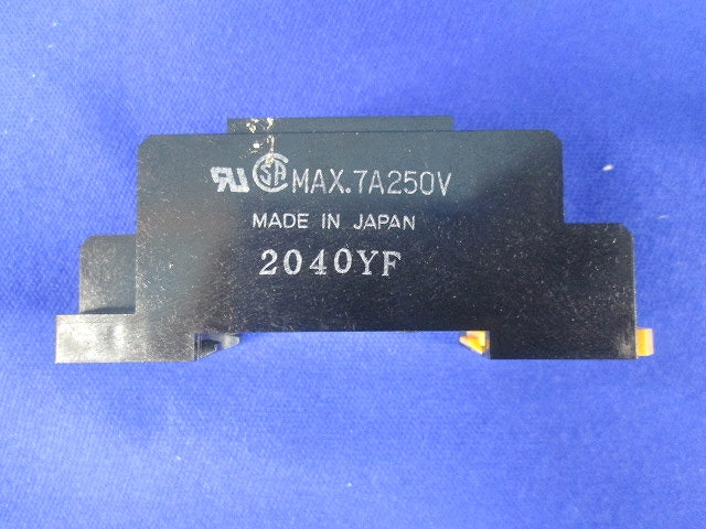 共用ソケット(3個入) PYF08A