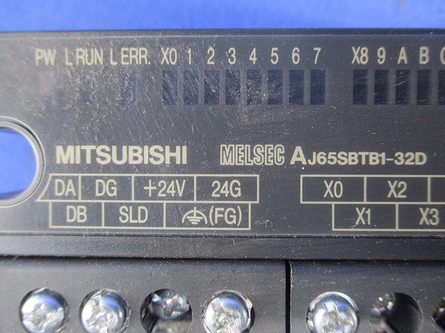 入出力ユニット AJ65SBTB1-32D