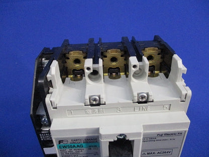 一般配線用漏電遮断器3P30A(アラームスイッチ付・ビス無) EW50AAG