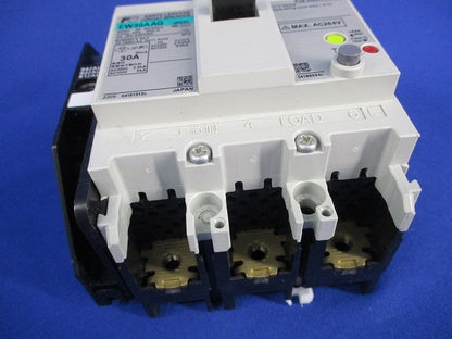 一般配線用漏電遮断器3P30A(アラームスイッチ付・ビス無) EW50AAG