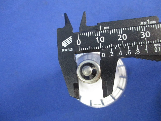 LED電球E11(点灯確認済)(4個入) LDR6N-W-E11