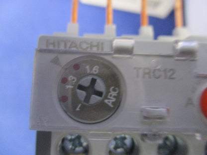 標準形サーマルリレー(2個入)(箱違い)(傷・汚れ有) TRC12-1E