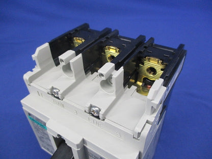 漏電ブレーカ3P5A EW32AAG
