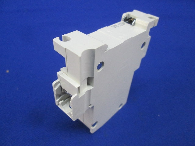 サーキットプロテクタ 2P3A CP30-BA