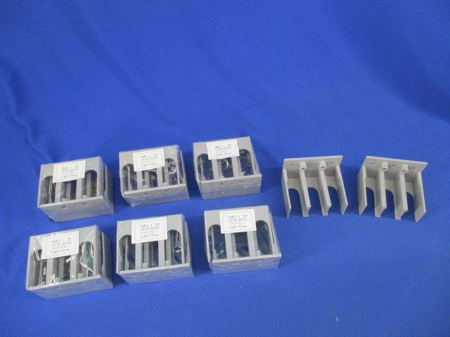 ブレーカー用表面形端子カバー(7セット入)(ライトグレー) TMC-1