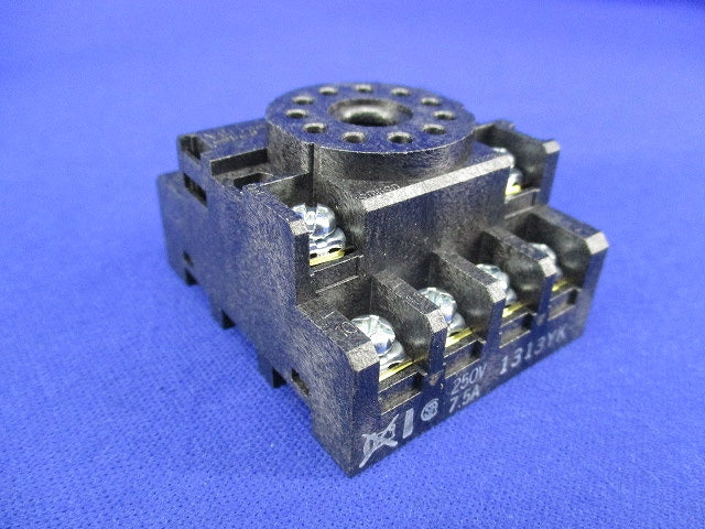 共用ソケット 表面接続ソケット PF113A