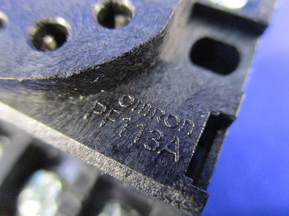 共用ソケット 表面接続ソケット PF113A