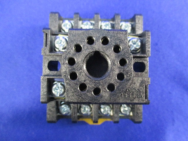 共用ソケット 表面接続ソケット PF113A