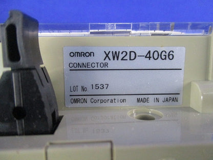 コネクタ端子台変換ユニット(汚れ有) XW2D-40G6
