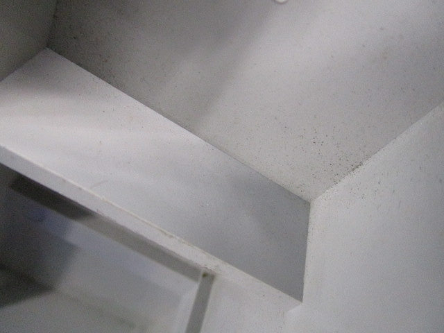 ブレーカー用表面形端子カバー(ライトグレー)(タッピングネジ不足) TMC-5B