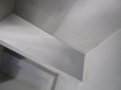 ブレーカー用表面形端子カバー(ライトグレー)(タッピングネジ不足) TMC-5B