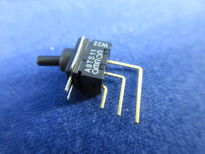 極超小型トグルスイッチ(10個入) A9TS11