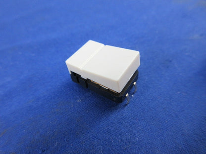 ヒンジ形タクタイルスイッチ(5個入) B3J