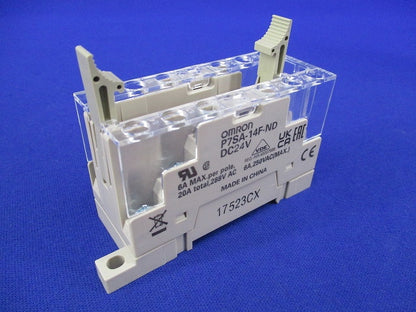 表面接続ソケット DC24V P7SA-14F-ND