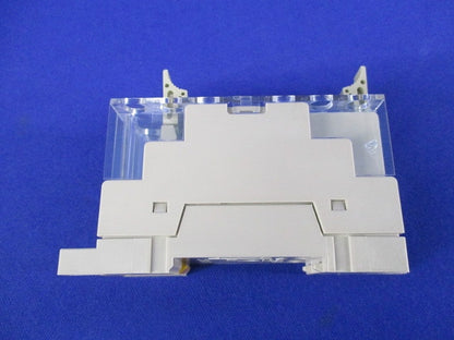 表面接続ソケット DC24V P7SA-14F-ND