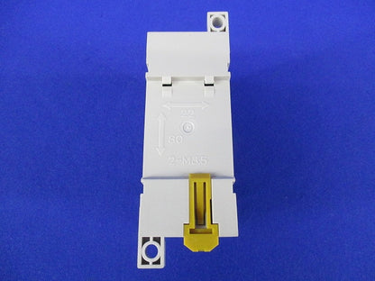 表面接続ソケット DC24V P7SA-14F-ND