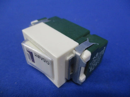 埋込パイロットスイッチB 片切 ネーム付 WN52412