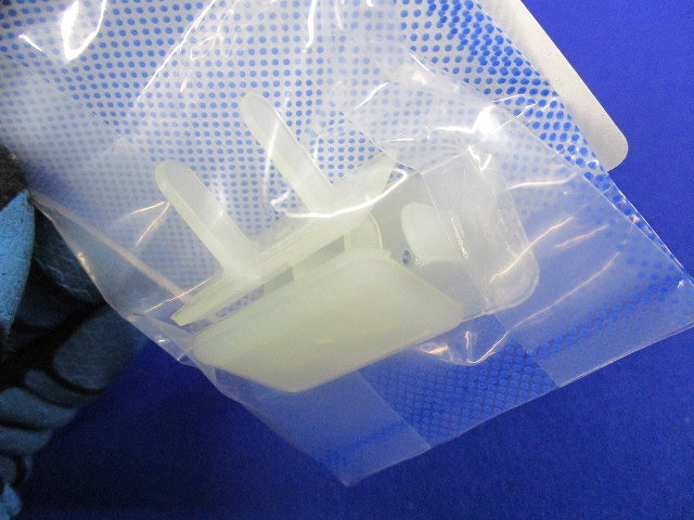 コンセントカバー(3個入×10)(新品未開封) WH9901P