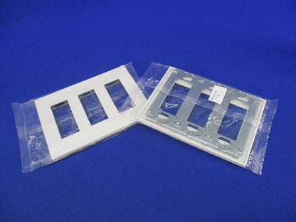 コンセントプレート(２個入)汚れ有(ピュアホワイト) NKP-3UF-3-PW