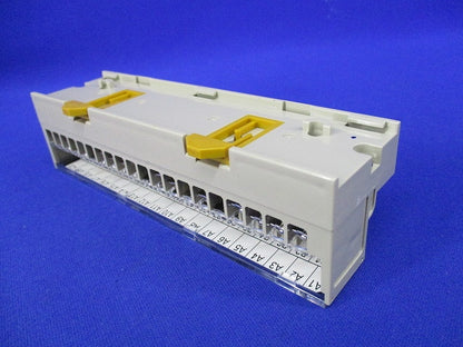 コネクタ端子台変換ユニット XW2D-40G6