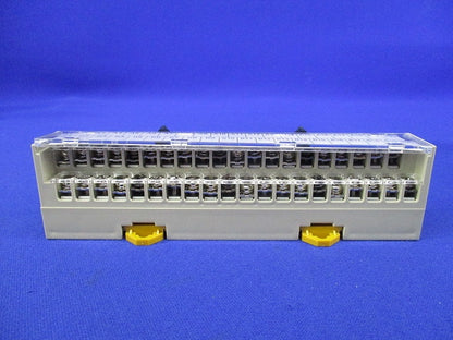 コネクタ端子台変換ユニット XW2D-40G6