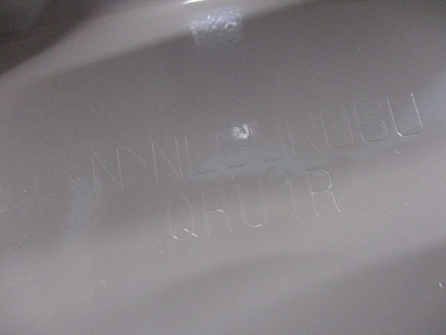 垂直支持金具(2対入)(キズ・汚れ有)(付属品不足) QRU1R