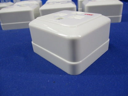 接地角型コンセント(8個入) National WK3012