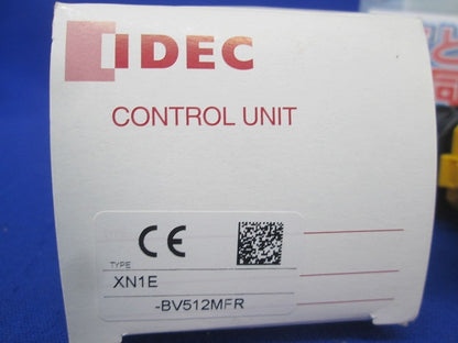 φ30非常停止用押ボタンスイッチ XN1E-BV512MFR