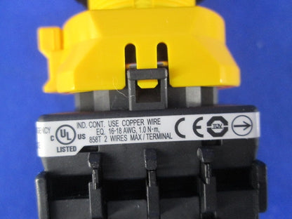 非常停止用押ボタンスイッチ XW1E-BV501MFR