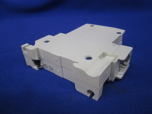 サーキットプロテクタ 1P3A CP30-BA