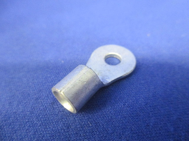端子 R8-4 315個入(100個入×3箱+バラ15個) NT8-4