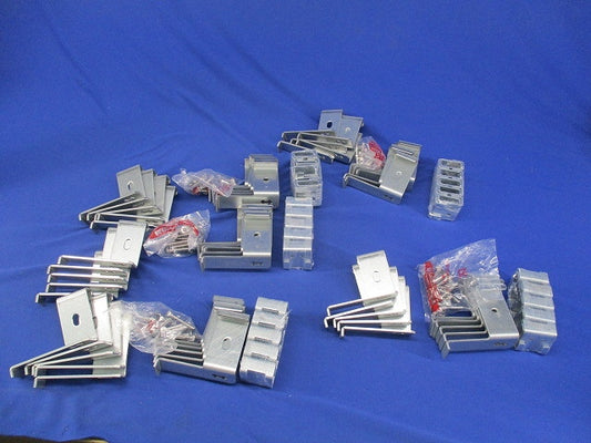 みぞ形鋼用振れ止め金具(SRタイプ)(25組入)(キズ・汚れ有) SD-SRS1M6575