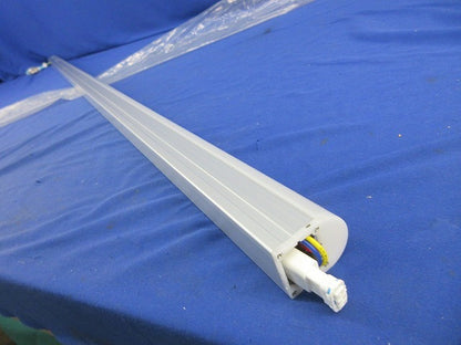 LED軒下用照明 L=1500mm(電球色) SO3-LED1500L28-F1-FPD