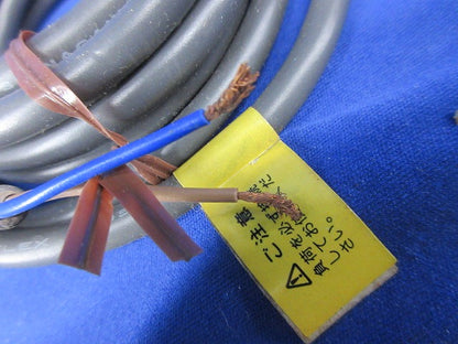 近接センサ E2E-X5Y1