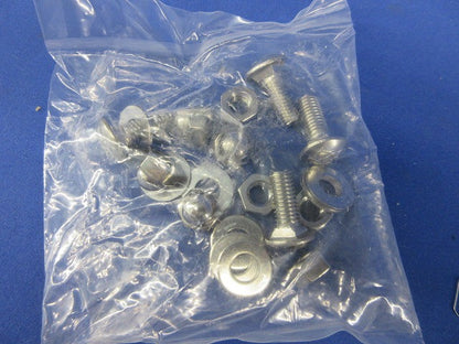 立上りカバー止め金具(4個入) SD-CVVS2