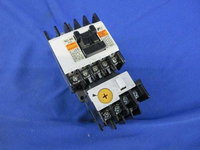 電磁開閉器200V SC-05+TR-0N