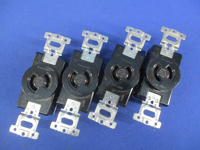 引掛埋込コンセント(4個入)(汚れ有)National WF2220K