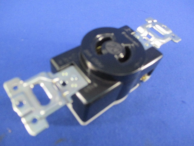 引掛埋込コンセント(3個入)National WF2220K