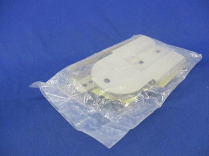 マルチ型接続金具(1対入)(新品未開封) QRMF2