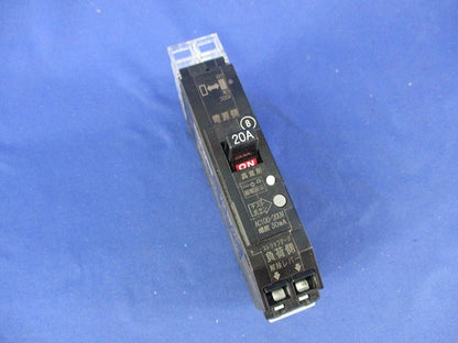 漏電ブレーカ2P2E20A(テプラ痕有) PGX52T